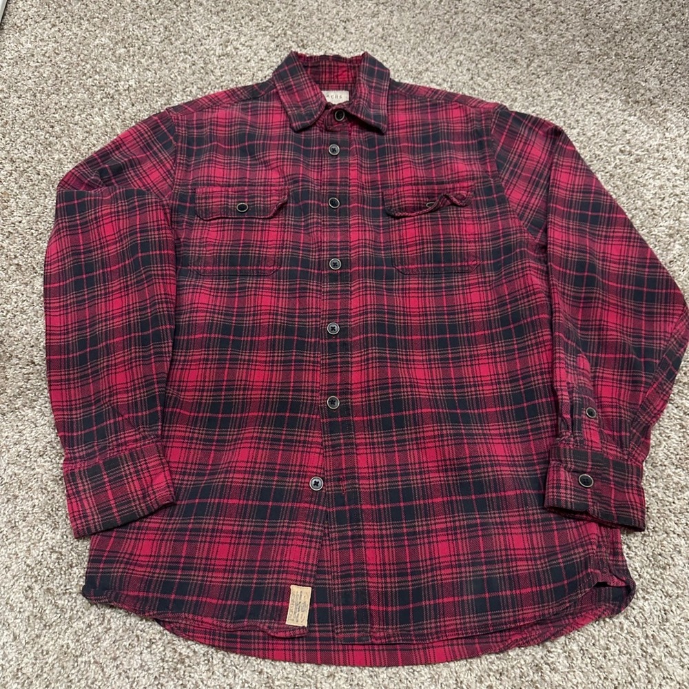 Roark Revival Mens Flannel Shirt Small Red Black Plaid Preowned Button Up